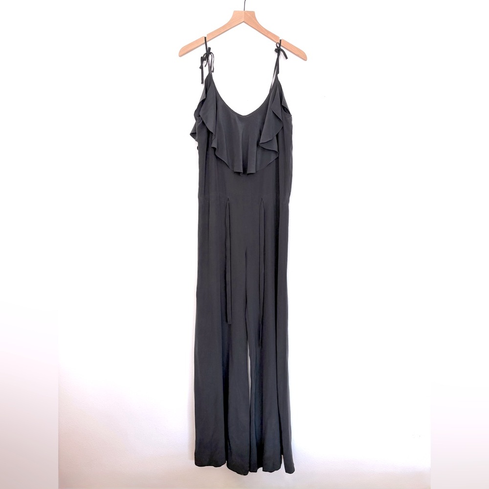 vtg 100% silk ruffled jumpsuit - aka new york - black wide leg M - EUC